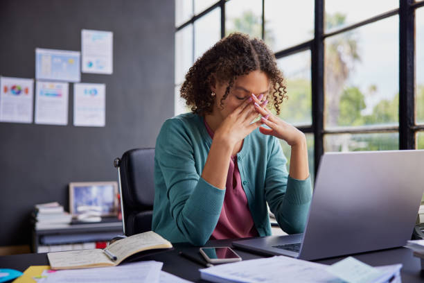 Why Your Body Feels 40 at Age 30 (And the 10-Hour Trap You’re In)